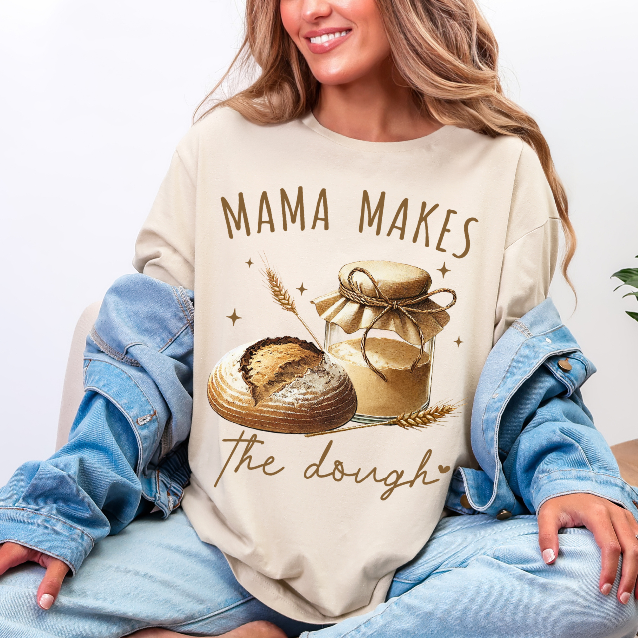 MAMA Makes the Dough Sourdough Tee