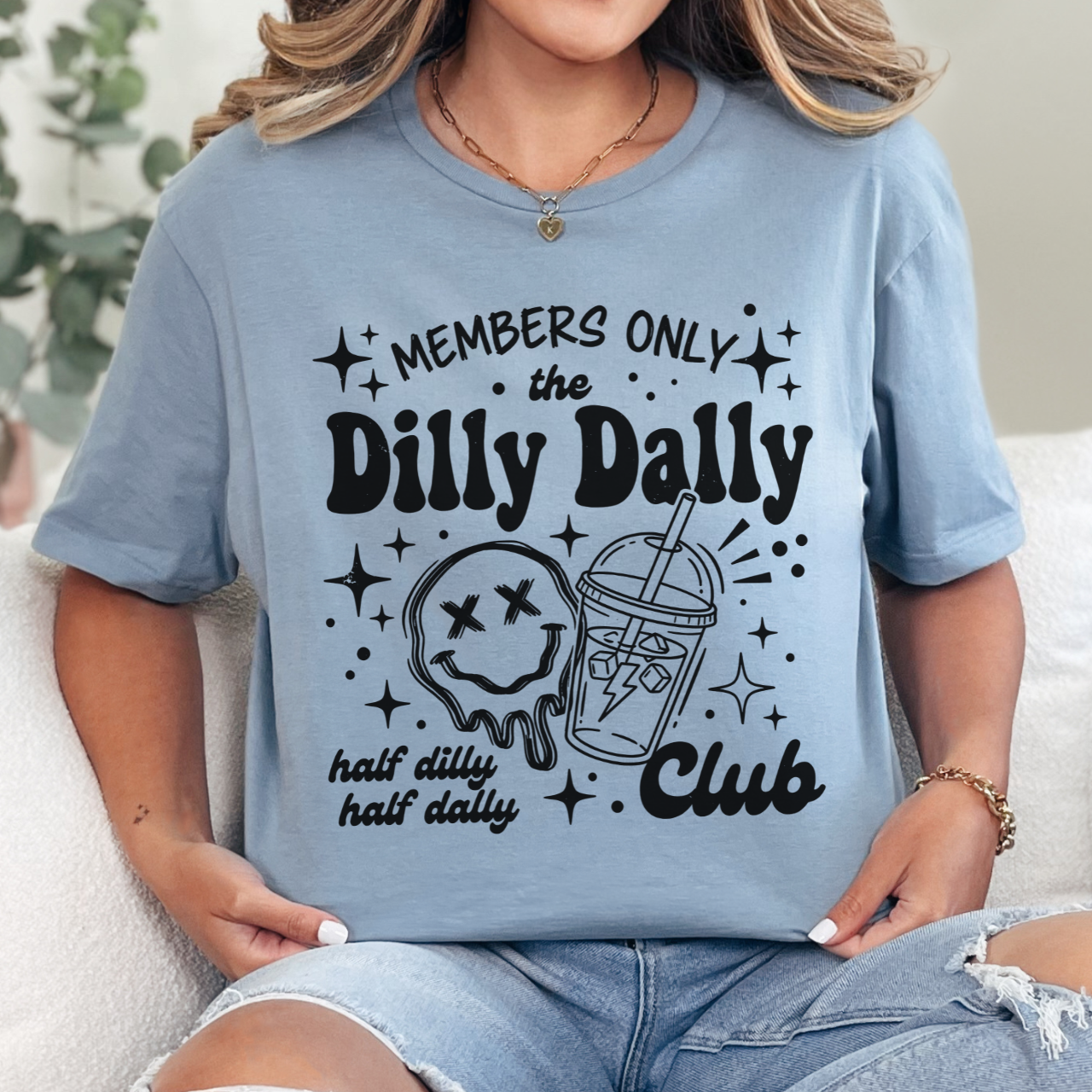 Dilly Dally Club Tee