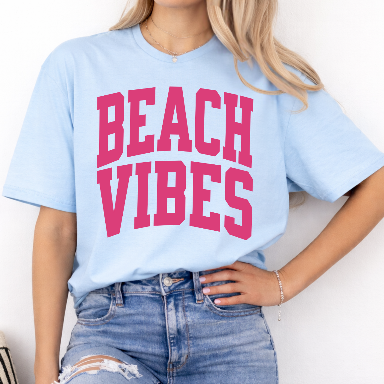 BEACH VIBES Varsity Tee